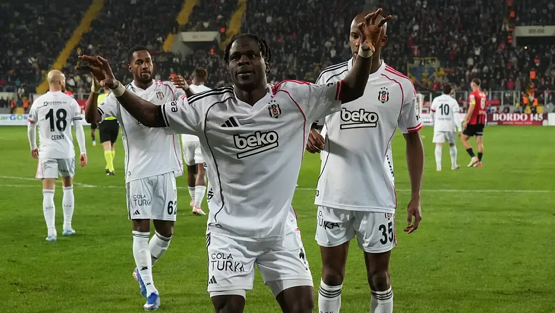 6 aydır deplasmanda maç kaybetmeyen Beşiktaş seriyi sürdürdü