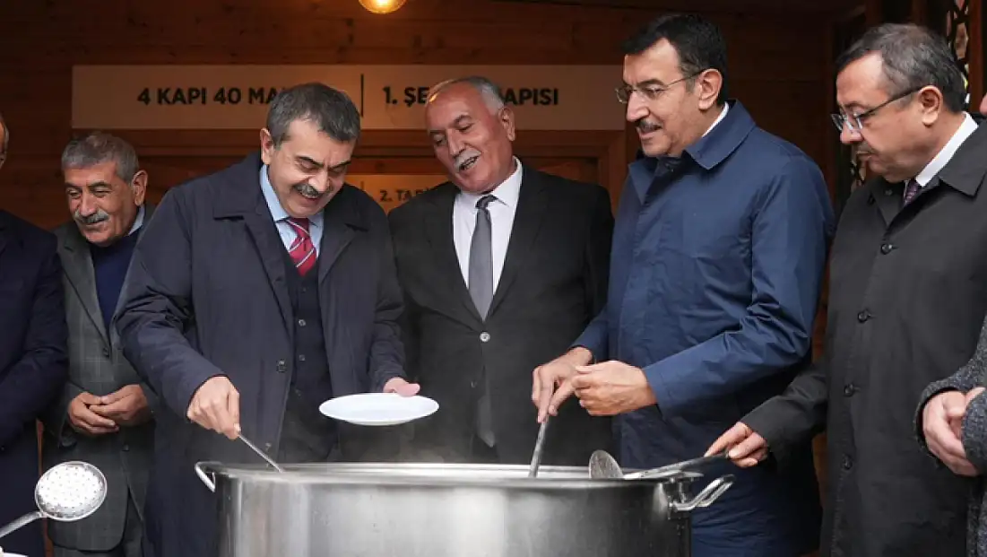 Bakan Tekin: Seçmeli dersler arasına klasik ahlak metinleri dersini koyduk