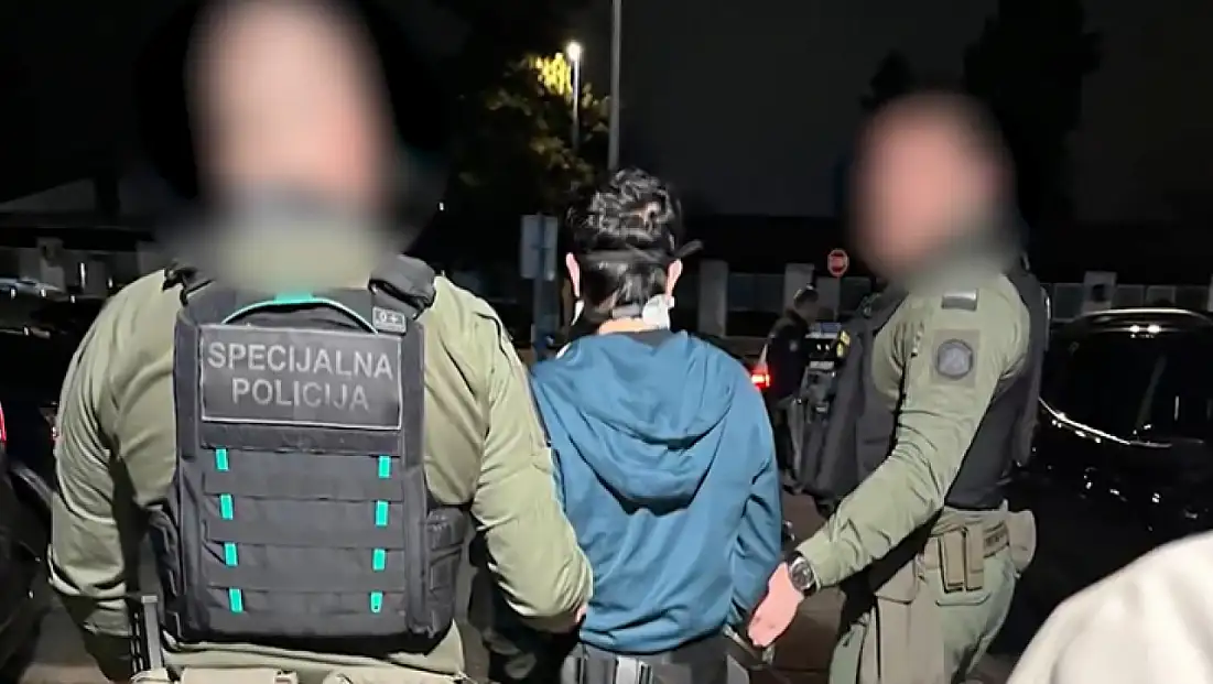 Kırmızı bültenle aranan 13 suçlu Türkiye’ye getirildi