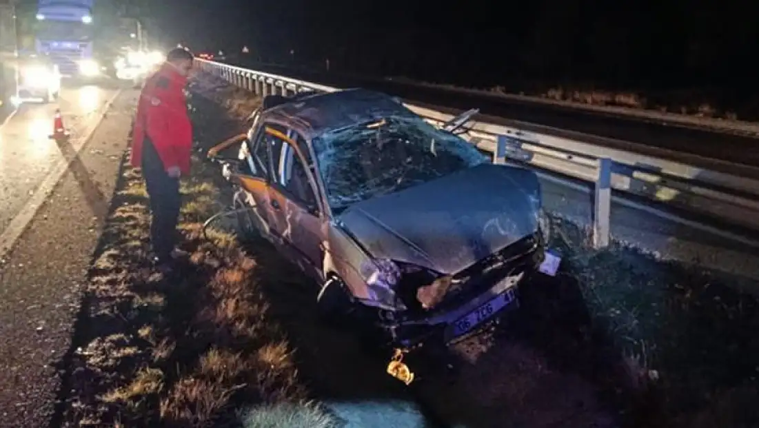 Otostop yapan bir kişi, bindiği aracın takla atması sonucu hayatını kaybetti