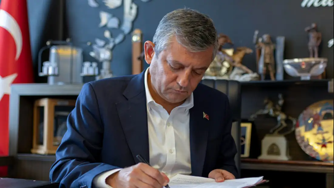 Yeni Parti PM ve YDK üyeleri belli oldu
