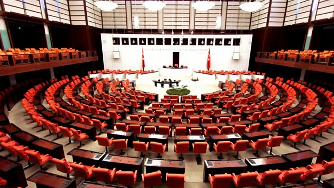 40 Milletvekilinin diploması şaibeli mi? Dilipak'tan gündem yaratan iddia