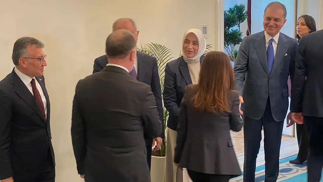 AK Parti heyeti, DEM Parti heyeti ile görüştü