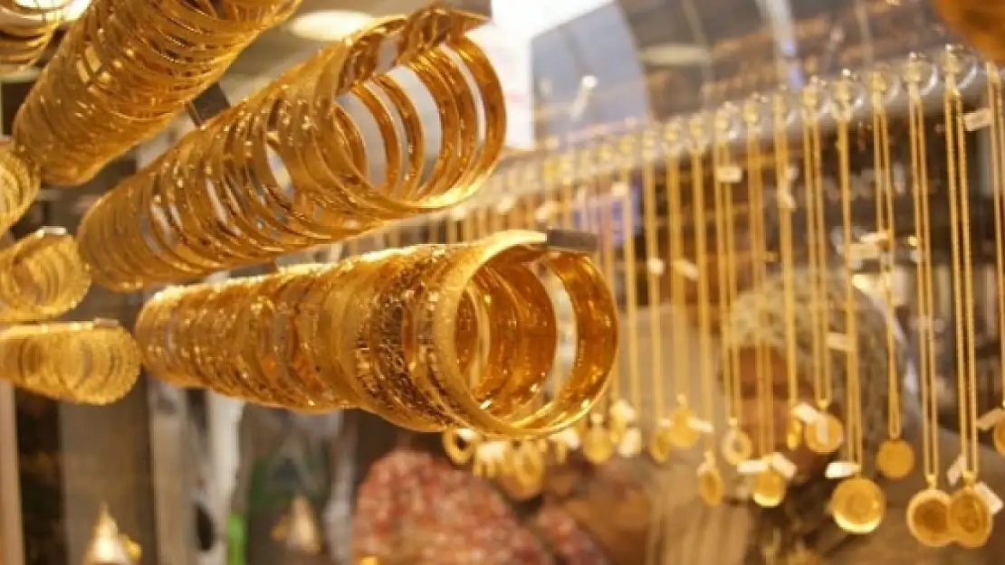 Altın fiyatlarında yeni rekor: Gram altın 4.805 Lirayı gördü