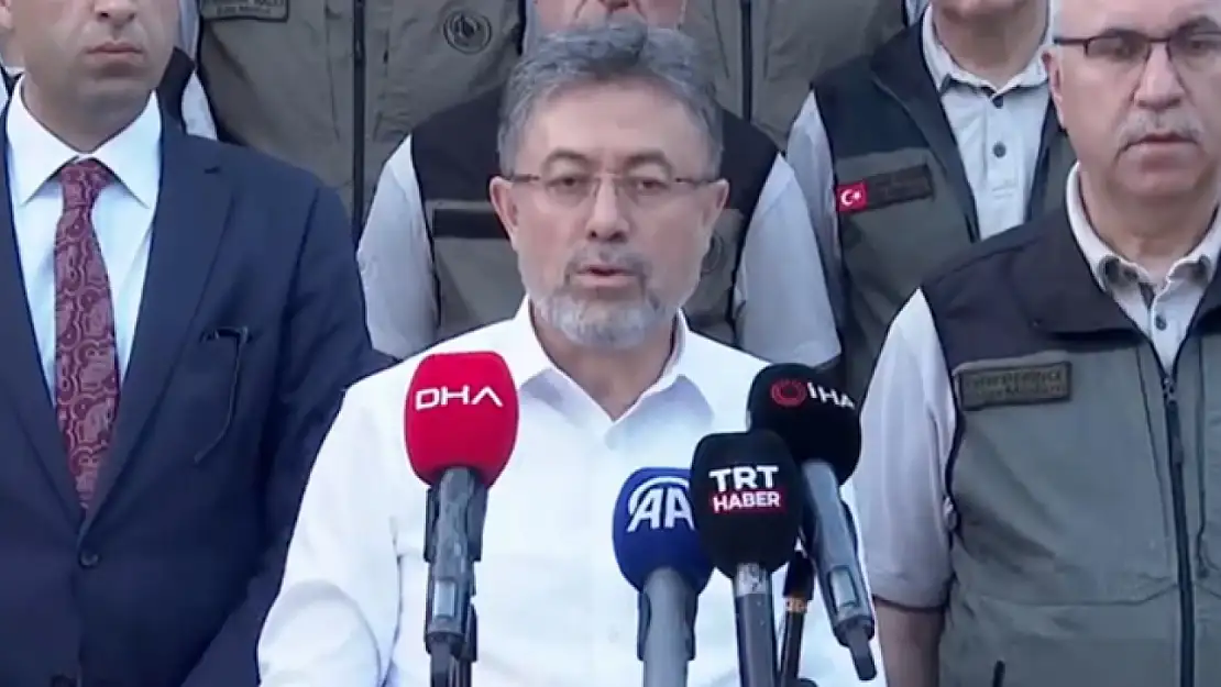 Bakan Yumaklı: Bugün 67 yangın çıktı, 63'ü kontrol altında