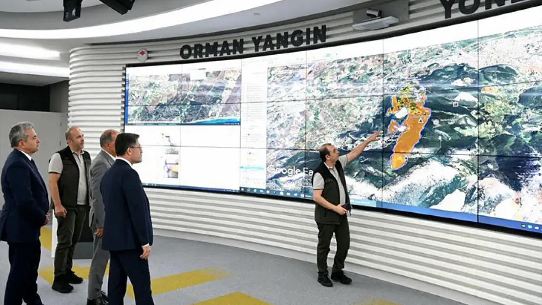 Bakan Yumaklı: Bugün ülkemizde çıkan 55 orman yangınının 45'ini kontrol altına aldık