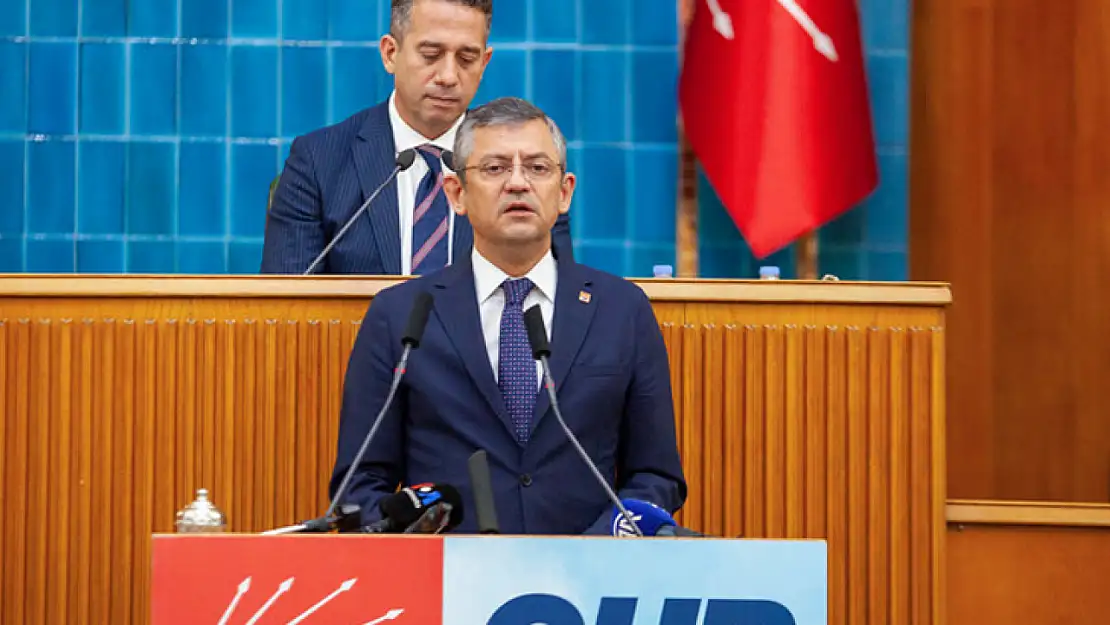 CHP Genel Başkanı Özel: Darbeler de, darbe girişimleri de hep seçilmişleri hedef aldı