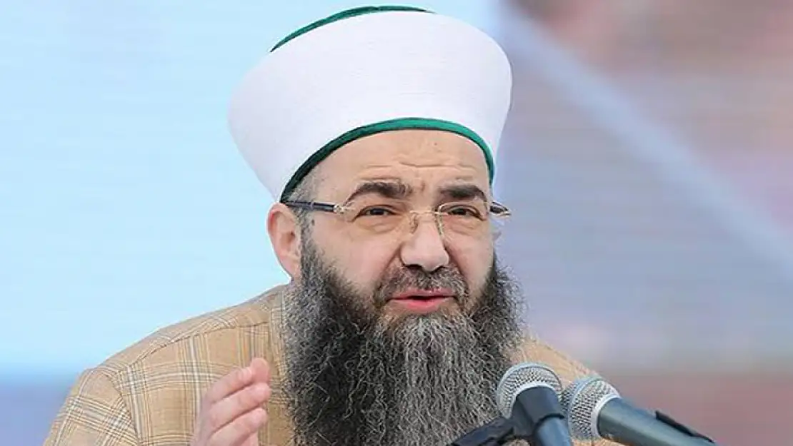 Cübbeli Ahmet Hoca'dan sahte diploma yorumu: Sistem vahim halde