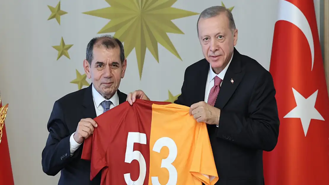 Cumhurbaşkanı Erdoğan'dan Galatasaray'a şampiyonluk tebriği