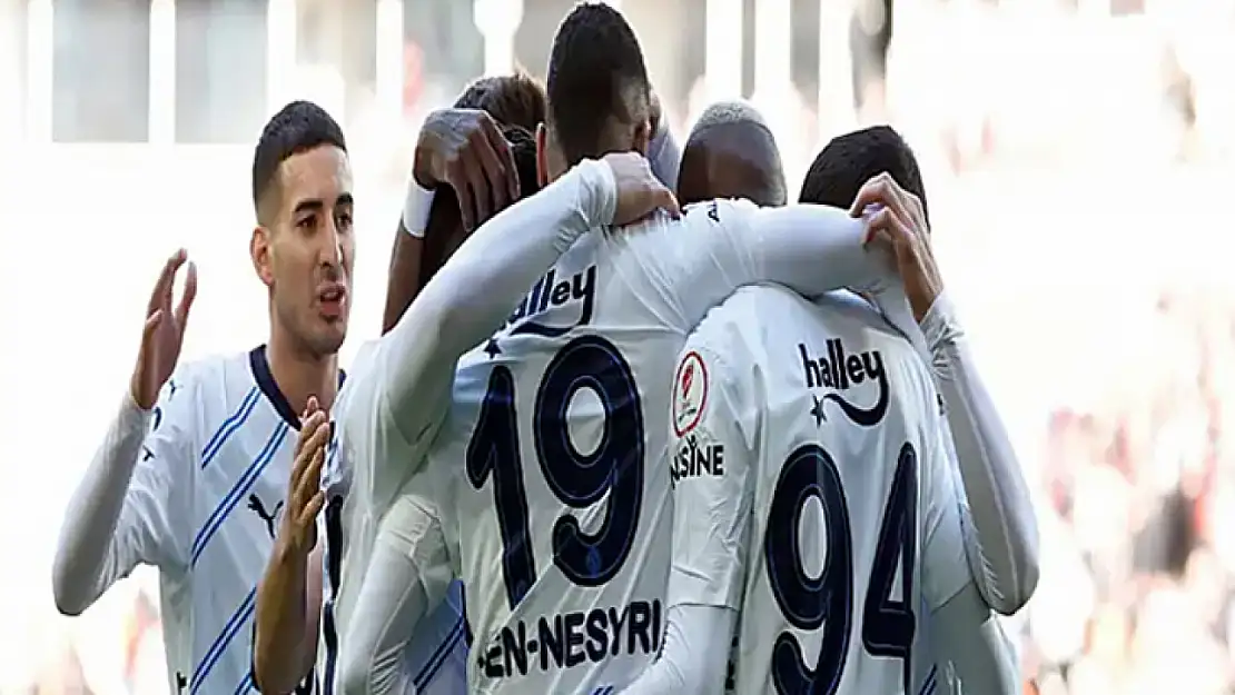 Fenerbahçe'den farklı galibiyet! Çeyrek finale yükseldi