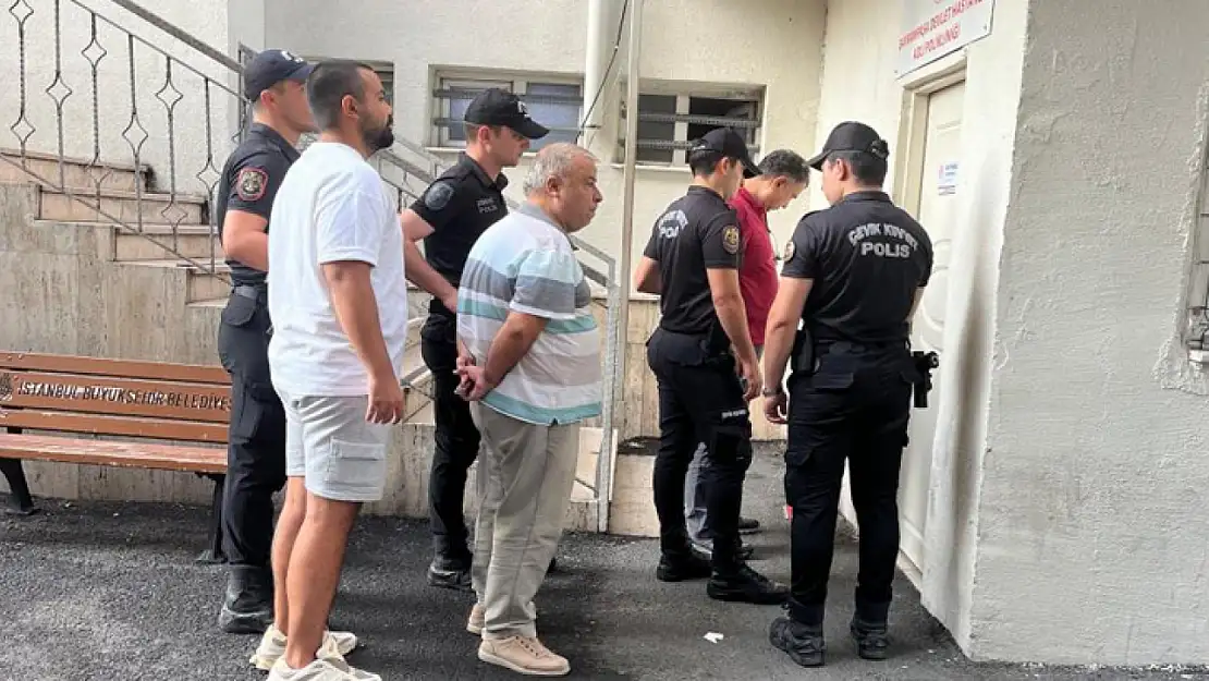 İBB soruşturmasında gözaltına alınan 44 kişi sağlık kontrolünden geçti