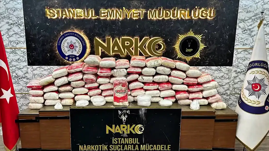 İstanbul'da 13 ayrı adrese baskın düzenlendi, 365 Kg kokain ele geçirildi