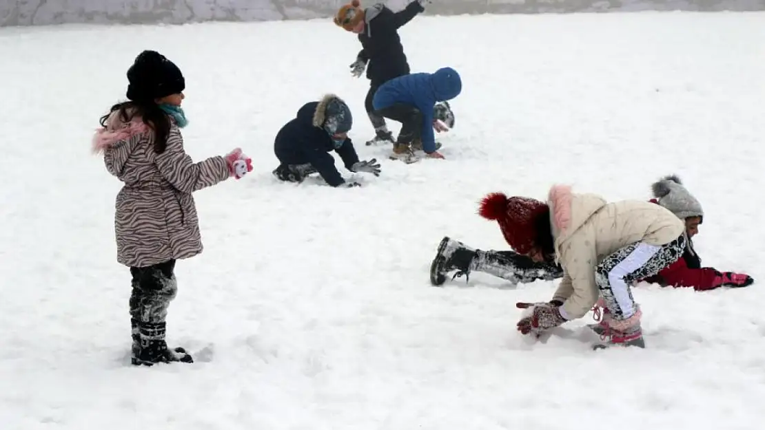 İstanbul'da okullar tatil mi? Vali Davut Gül'den açıklama