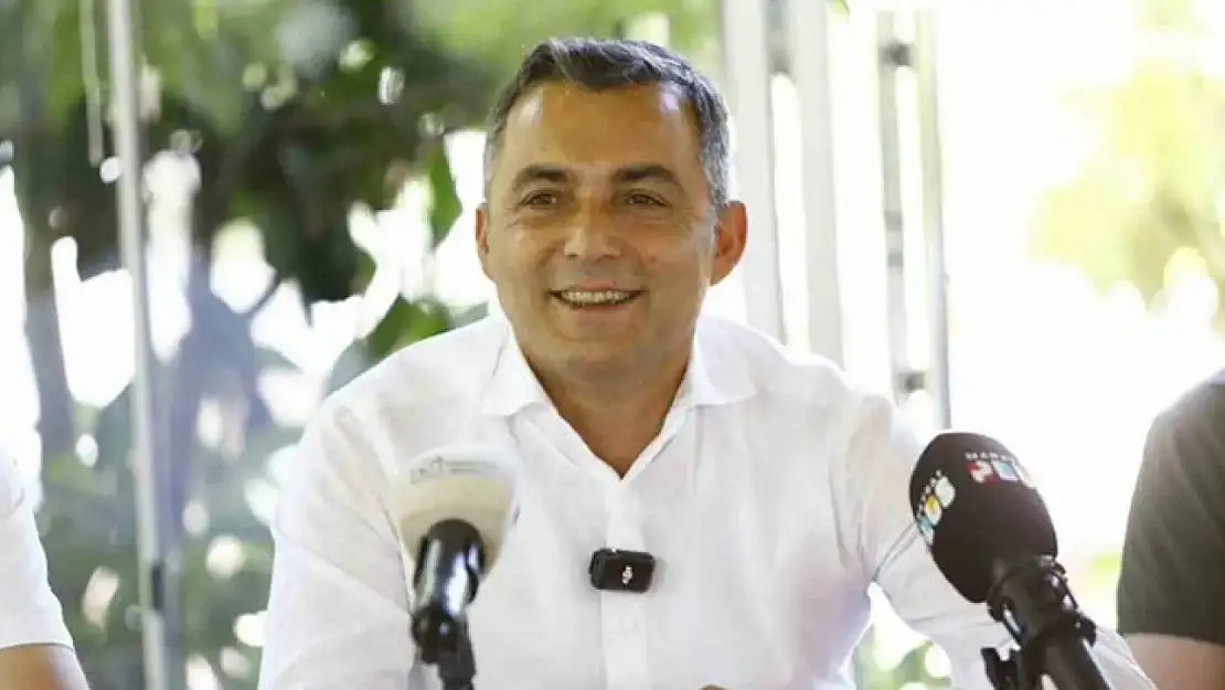 Manavgat Belediye Başkanı Kara görevden uzaklaştırıldı