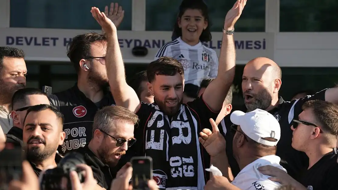 Orkun Kökçü İstanbul'da: Beşiktaş rüyası gerçek oluyor