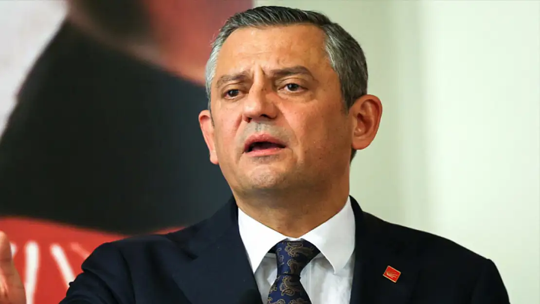 Özgür Özel'den İzmir'deki greve dair mesaj: Tarafların da halkın da hakları var
