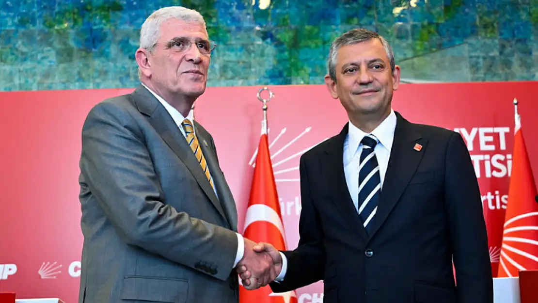 Özgür Özel ile Müsavat Dervişoğlu CHP Genel Merkezi'nde görüştü
