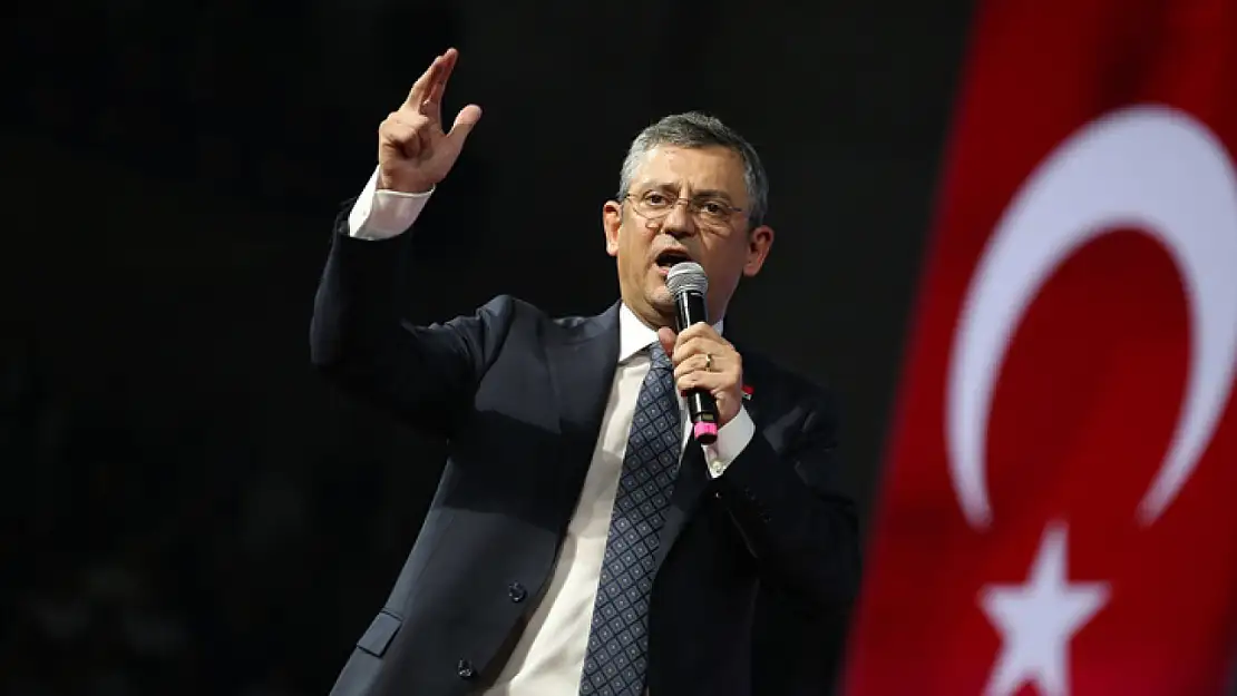 Özgür Özel'in gündeme taşıdığı avukat gözaltına alındı