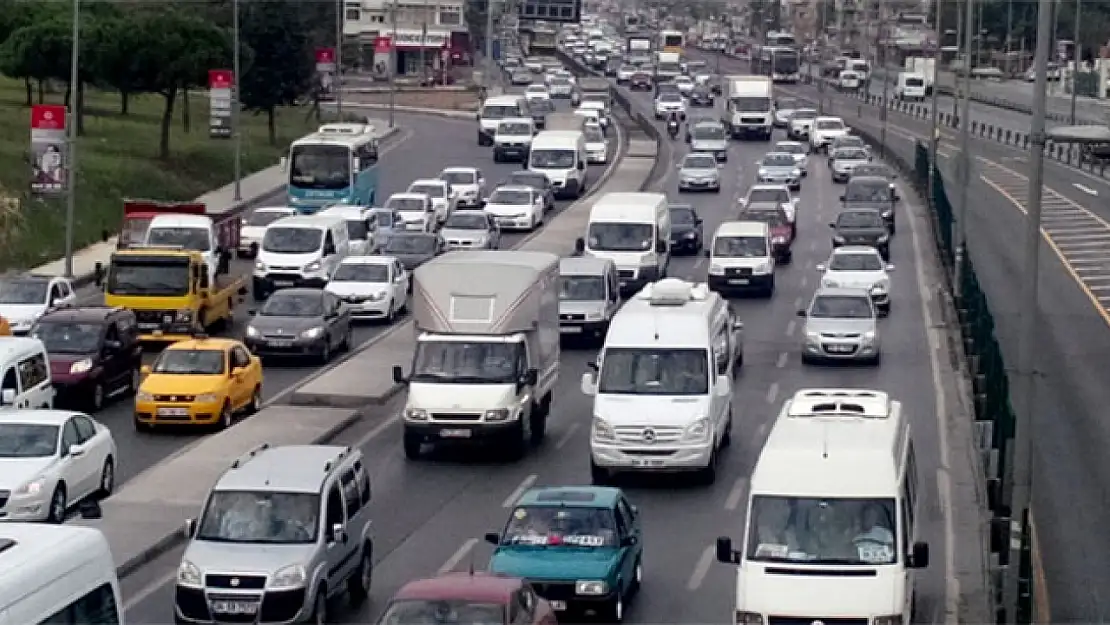 Taşıt kredilerinde yeni düzenleme! Vade ve kredi oranları değişti