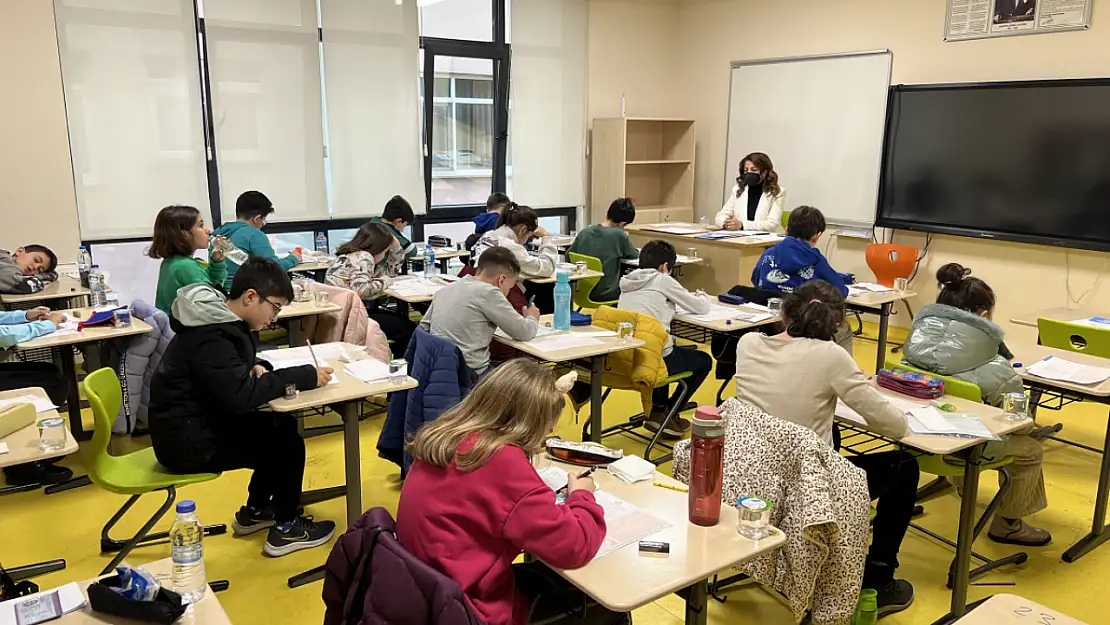 Yaz tatili erkene çekilecek mi? Bakan Tekin'den açıklama