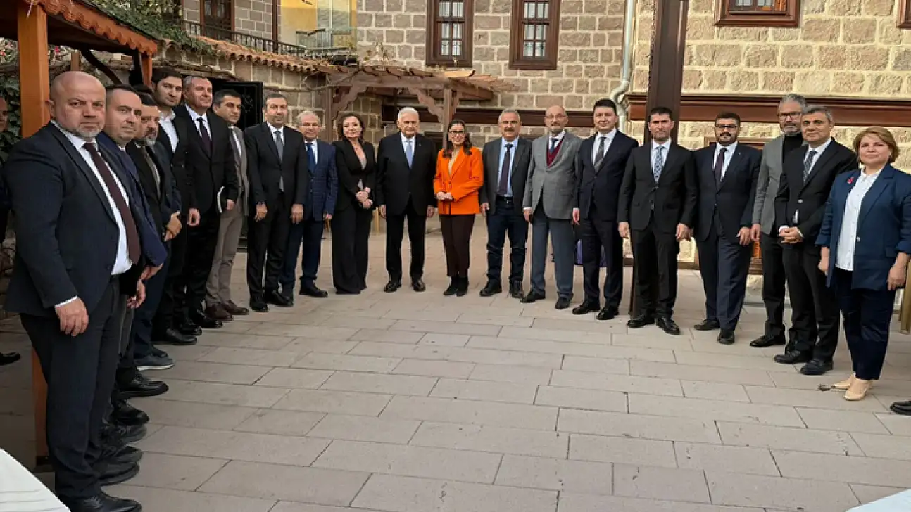 Binali Yıldırım: Benim açımdan İmralı'ya gidilmesinde hiçbir mahsur yok