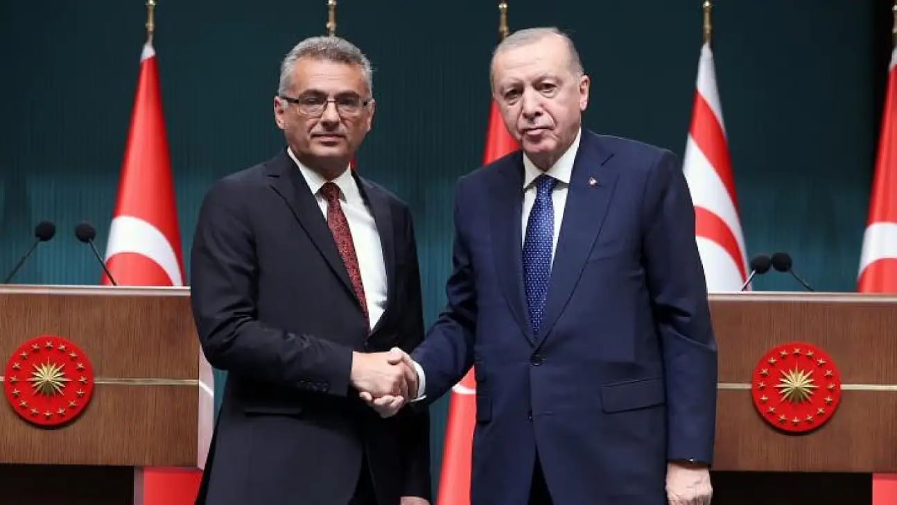 Cumhurbaşkanı Erdoğan: Kıbrıs meselesine en gerçekçi çözümün Ada'da iki devletin bir arada var olmasından geçtiğine inanıyoruz