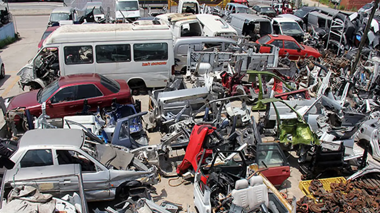 Hurda araç düzenlemesi geliyor: 25 Yaş üstü araçlara ÖTV muafiyeti fırsatı