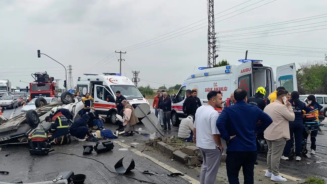 Kazada ortalık savaş alanına döndü: 5 yaralı