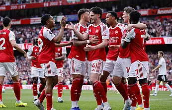 22 yıllık hasret bitti: Şampiyon Arsenal