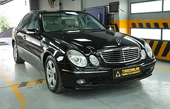 Böylesi görülmedi: Otomobil diye bindiği Mercedes beyaz eşya çıktı