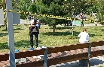 Cani koca boşanma aşamasındaki eşini boğazından bıçakladı