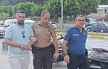 Cinayetten aranan şahıs, ölen şahsın ehliyetini kullanırken yakalandı