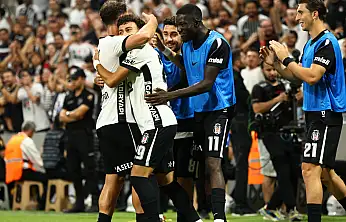 Kartal coştu, Vlahovic şov yaptı!