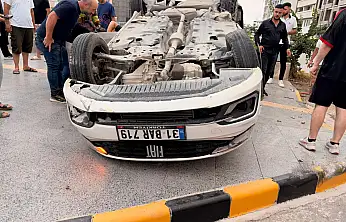 Otomobil takla attı: 2 ölü 3 yaralı