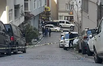 Polisi darbedip kaçtılar: Uyarı ateşi berberi vurdu