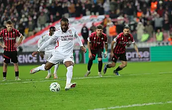 Samsunspor tarih yazıyor: Konferans Ligi'nde son 16'da