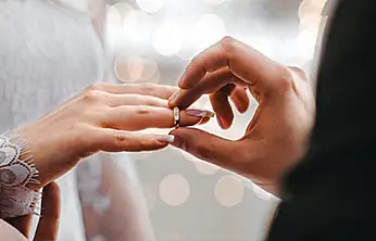 TDV'den ihtiyaç sahibi nişanlı gençlere büyük destek