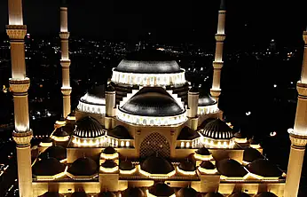 Üç aylar aynı yılda ikinci kez başlıyor