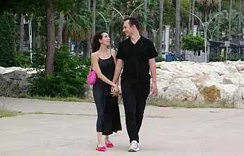 Yapamazsın diyenlere inat hayalini gerçekleştirdi, tedavi ettiği hastasıyla evlendi