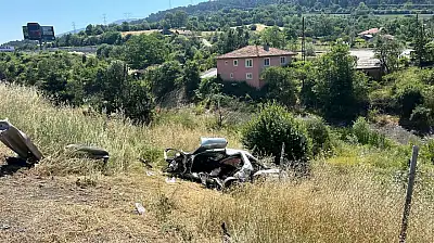 TEM Otoyolu'nda feci kaza: 1 ölü 3 yaralı