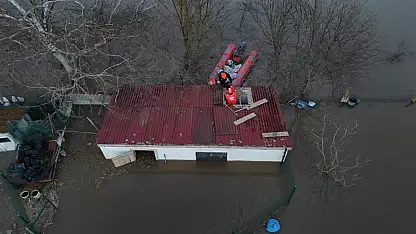 Meriç Nehri taştı, vatandaşlar zamanla yarıştı