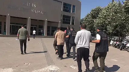 3 ilde DEAŞ operasyonu: 40 şüpheli yakalandı