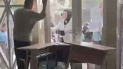 Azerbaycan'da başörtüsü krizi büyüyor: 37 kişi gözaltına alındı