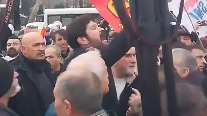 DEM Parti İstanbul il eş başkanı gözaltına alındı