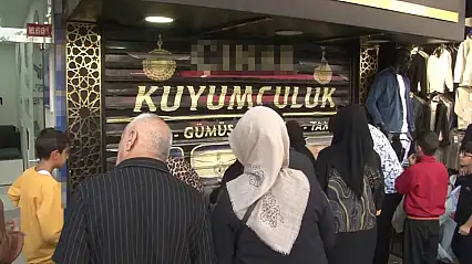 Kuyumcu vurgunu: Altınlarla kayboldu