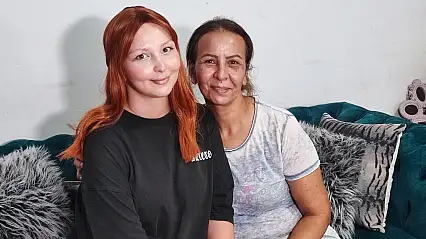 Önce anne, 14 yıl sonra kızı… İkisi de kanseri yendi!
