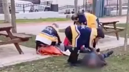 Önce eşini sonra kendisi vurdu