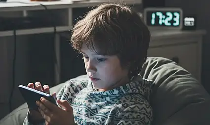 15 yaşından küçük çocuklara sosyal medya yasağı geliyor