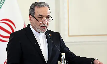 Arakçi'den Laricani'nin ölümü sonrası açıklama: Bir kişinin varlığı ya da yokluğu, yerleşik kurumlara dayanan güçlü siyasi yapımızı etkilemez