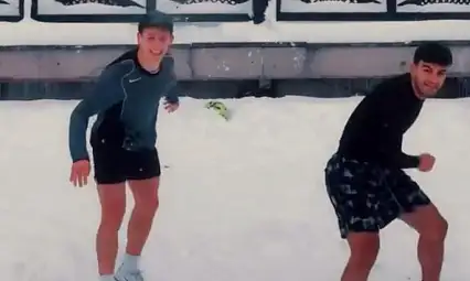 Arda Güler'den kar paylaşımı: Keyfi yine çocuklar çıkardı